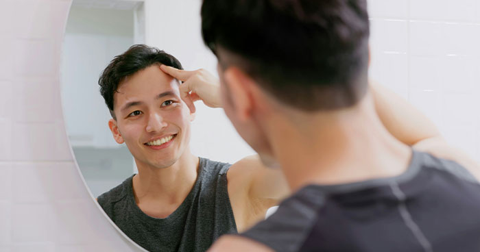 Man Thinks He’s Exposed A Massive Beauty Double Standard, The Internet Quickly Disagrees