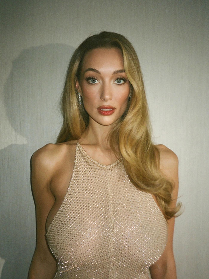 31-Year-Old British Model Branded "Most Beautiful Woman Alive" After Viral Moment At Miami Swim Week 31-Year-Old British Model Branded "Most Beautiful Woman Alive" After Viral Moment At Miami Swim Week