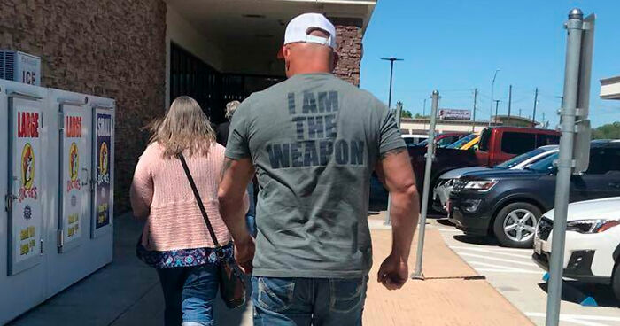 33 Posts Of People Acting Tough, Aggressive And Strong But They’re Actually Just Cringe (New Pics)