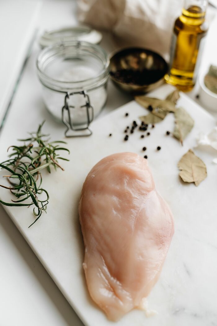 “Dangerous Because Of The Raw Flour”: 60 Food Facts That Sound Too Absurd To Be True