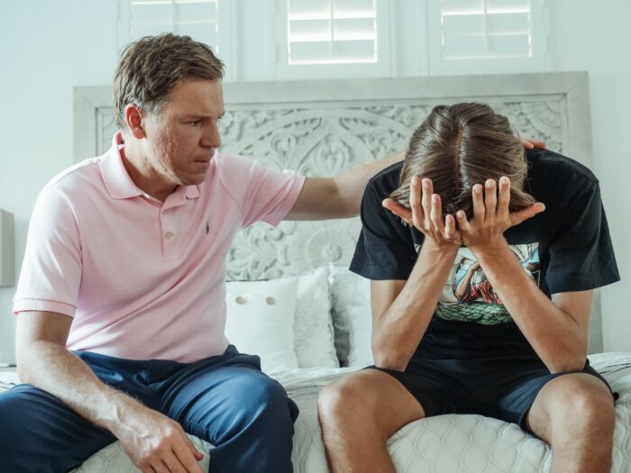 Dad Can&rsquo;t Believe Son Doesn't Want A Relationship With Him, Gets A Harsh Reality Check