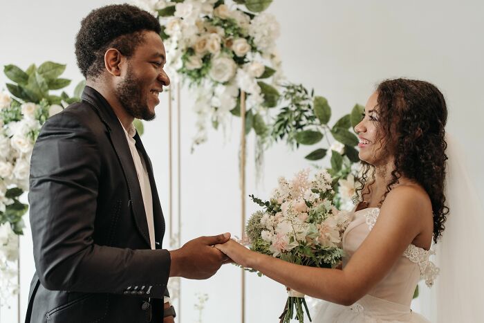 77 Wedding Guest Horror Stories That Left Couples Speechless