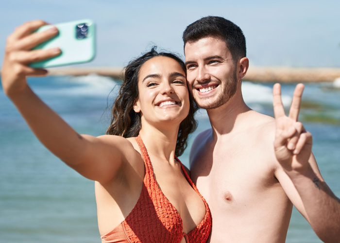 Private investigator warns homeowners about posting vacation photos, making them vulnerable.