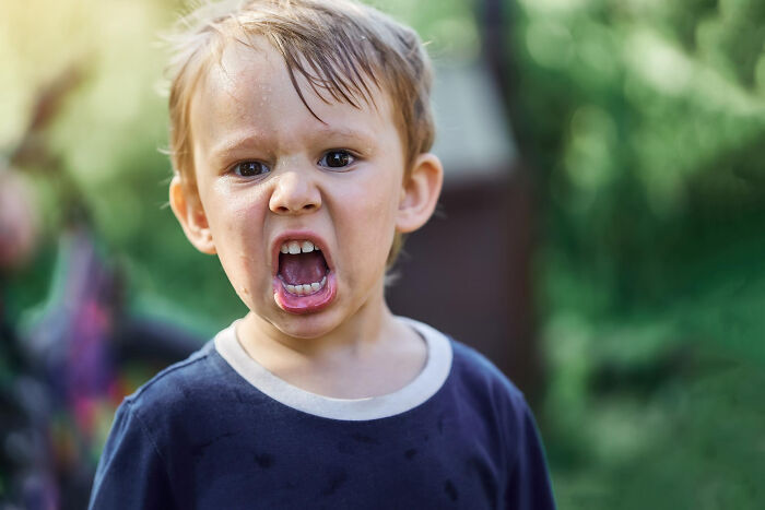 Angry toddler yelling outdoors linked to psychopath behavior