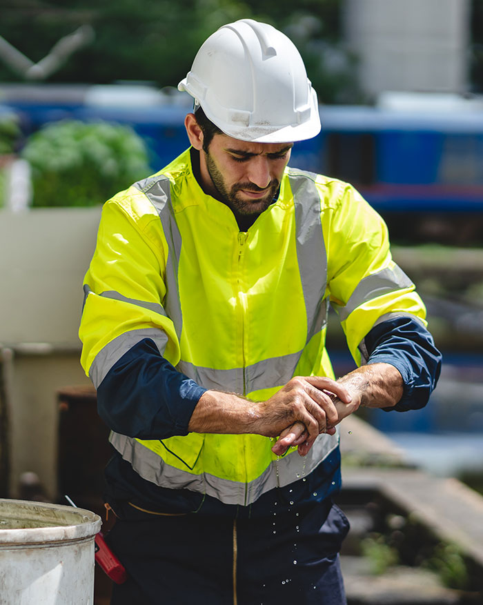 Woman Notices One Major Problem Sexist Water Department Workers Missed: "Didn't Know What I Was Talking About"