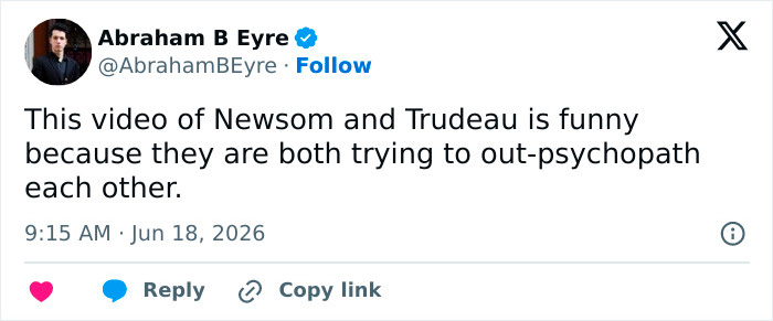 Tweet about Gavin Newsom and Justin Trudeau at World Cup, focusing on their interaction and confession. Tweet about Gavin Newsom and Justin Trudeau at World Cup, focusing on their interaction and confession.