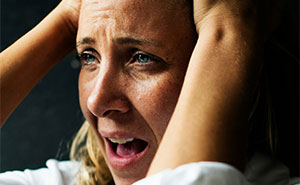 Sister Thinks Woman's Allergy Is A Lie, Her 