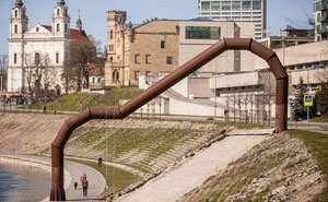 54 Of The Ugliest Monuments From Around The World