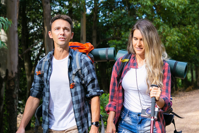 Woman Plans A Casual Hike With Friends, Ends Up Stranded On A Route Better Suited For Bikes And ATVs Woman Plans A Casual Hike With Friends, Ends Up Stranded On A Route Better Suited For Bikes And ATVs