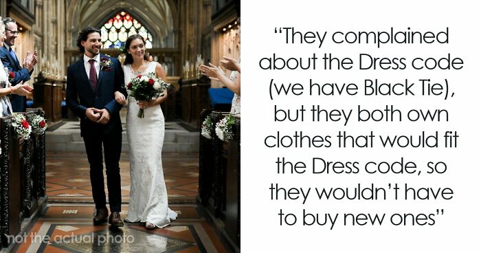 Couples Complains About Friend’s Wedding Being A Hassle, Never Expected It Could Have Consequences
