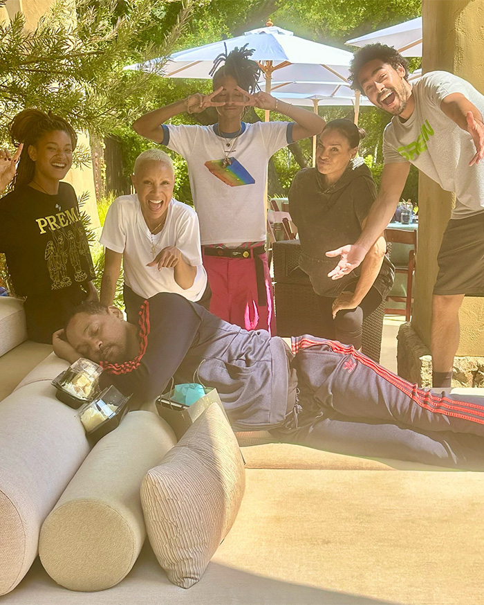 "Clearly Hates Him": Will Smith And Jada Pinkett Smith&rsquo;s Viral Clip Has Fans Asking Why They&rsquo;re Still Married