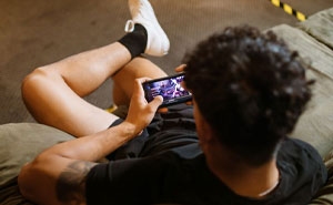 53 Of The Worst Things People Found On Their Partners Phone