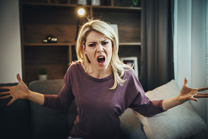 Woman Snaps At Brother's Wife, Finally Telling Her What She Thinks, Guy Just Freezes And Stares Woman Snaps At Brother's Wife, Finally Telling Her What She Thinks, Guy Just Freezes And Stares