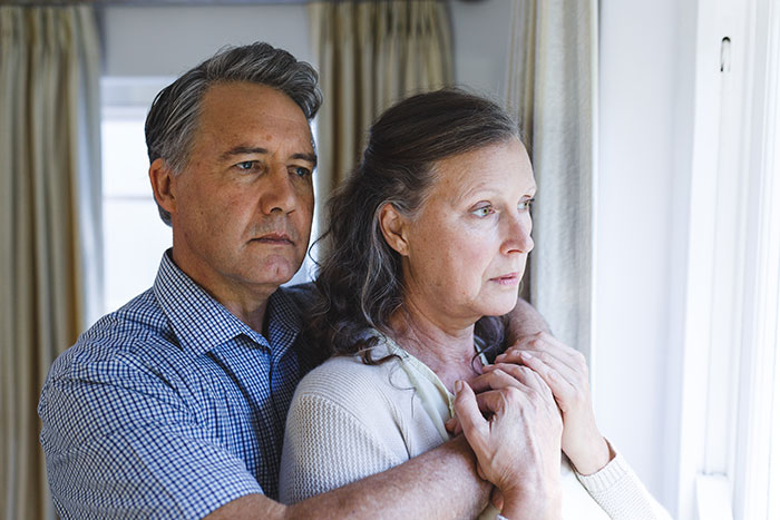 Guy Can't Believe Parents Want To Reconcile After They Ignored His Sister's Mental Health To Dangerous Levels Guy Can't Believe Parents Want To Reconcile After They Ignored His Sister's Mental Health To Dangerous Levels