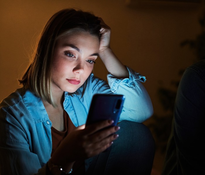 Guy Panics When He Notices What He Sent His Girlfriend Instead Of His Best Friend