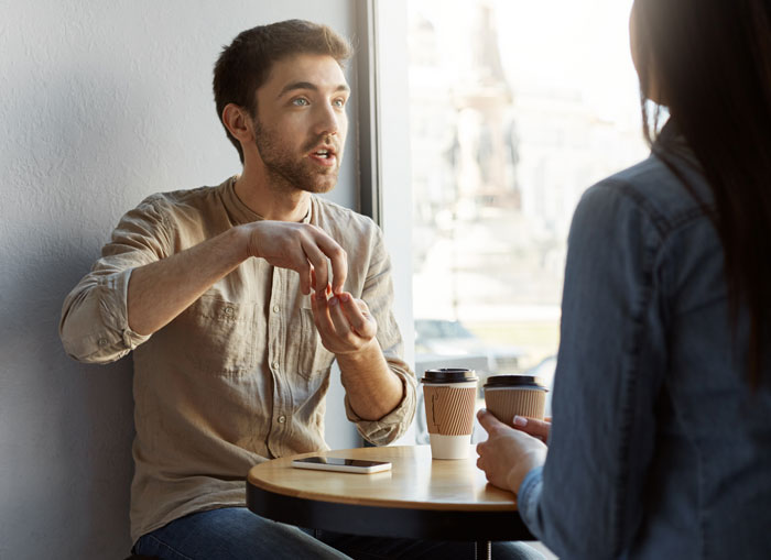 Woman Is Uncomfortable With Boyfriend's Female Best Friend, Finds Out They're Much More Than That Woman Is Uncomfortable With Boyfriend's Female Best Friend, Finds Out They're Much More Than That