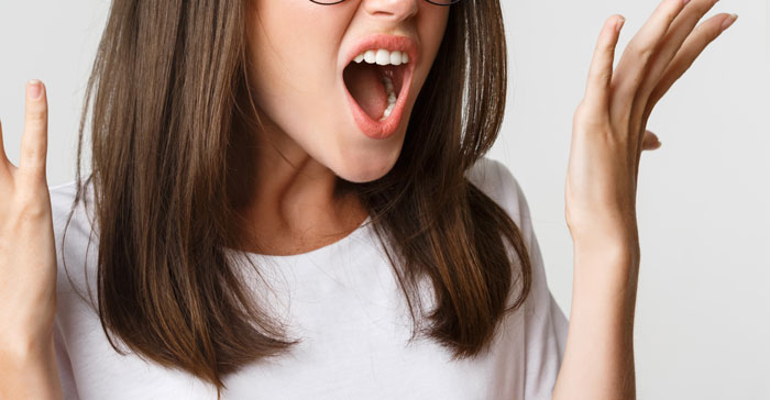 Woman Is Uncomfortable With Boyfriend's Female Best Friend, Finds Out They're Much More Than That Woman Is Uncomfortable With Boyfriend's Female Best Friend, Finds Out They're Much More Than That