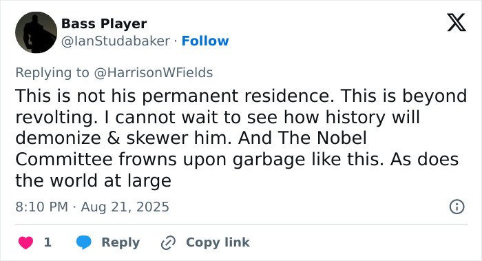 Social media post discussing Trump's bad habit, impacting Melania and the White House. Social media post discussing Trump's bad habit, impacting Melania and the White House.
