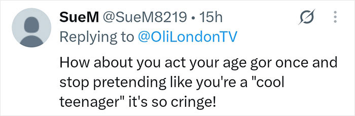 A social media comment from SueM replying to @OliLondonTV, discussing Robbie Williams' World Cup moment. A social media comment from SueM replying to @OliLondonTV, discussing Robbie Williams' World Cup moment.