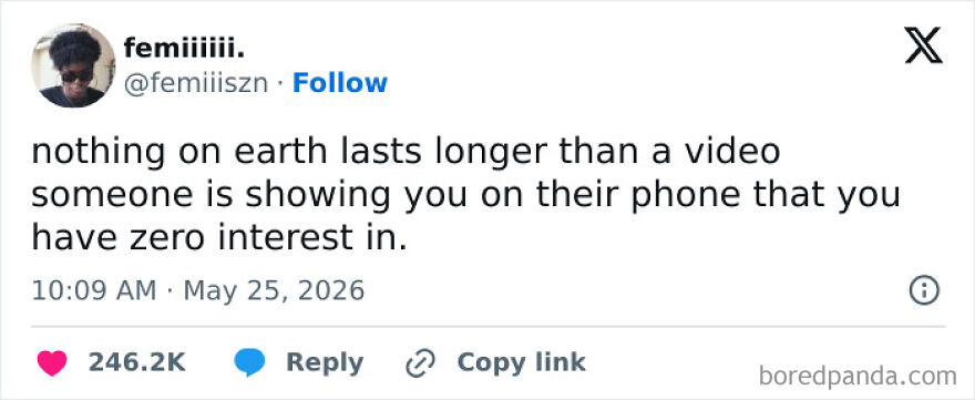 An unhinged screenshot tweet about how long an unintersting video feels when shown on a phone.