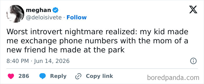 A funny parenting tweet about an introvert mom exchanging phone numbers with another parent at the park.