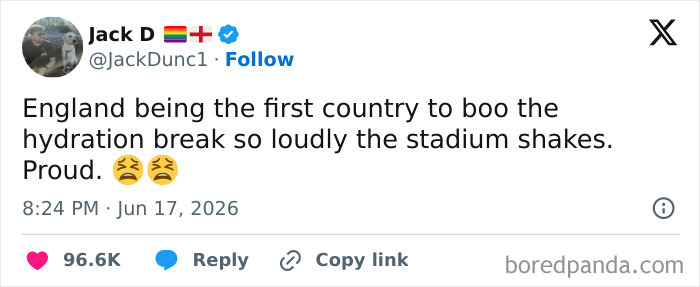 A funny World Cup tweet about England booing a hydration break loudly, making the stadium shake.