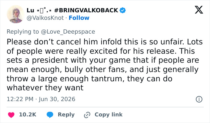 Screenshot of a tweet from a Love and Deepspace RPG fan expressing disappointment over the cancellation of a new love interest. Screenshot of a tweet from a Love and Deepspace RPG fan expressing disappointment over the cancellation of a new love interest.