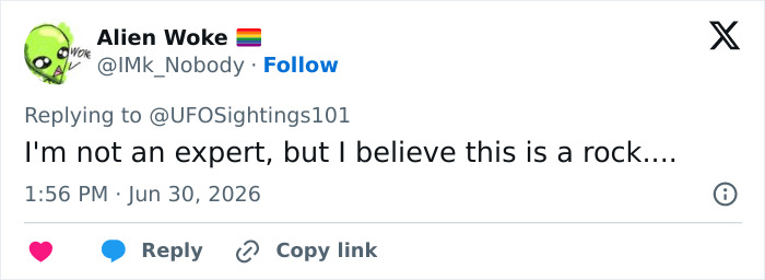 Tweet by Alien Woke commenting on the mystery object in NASA's Mars photo, stating it's likely a rock. Tweet by Alien Woke commenting on the mystery object in NASA's Mars photo, stating it's likely a rock.