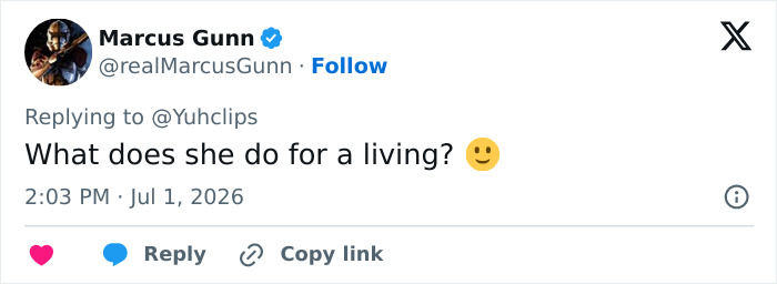 Looksmaxxing influencer Marcus Gunn mistakenly asks What does she do for a living? Looksmaxxing influencer Marcus Gunn mistakenly asks What does she do for a living?