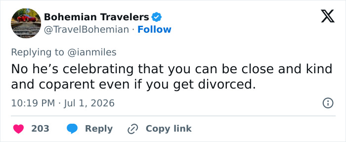 Bohemian Travelers' tweet on coparenting after the divorce announcement of a Malcolm In The Middle star.