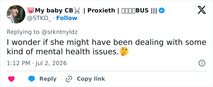 A screenshot showing a tweet replying to a medical student's revenge plot, questioning mental health issues.