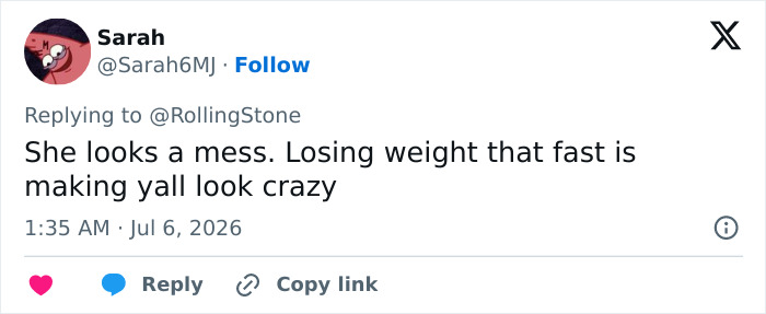 Tweet by Sarah criticizing Adele's appearance: She looks a mess. Losing weight that fast is making yall look crazy. Tweet by Sarah criticizing Adele's appearance: She looks a mess. Losing weight that fast is making yall look crazy.