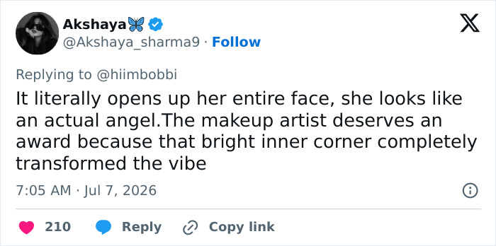 A tweet from @Akshaya_sharma9 praising Zendaya's makeup, It literally opens up her entire face, she looks like an actual angel. A tweet from @Akshaya_sharma9 praising Zendaya's makeup, It literally opens up her entire face, she looks like an actual angel.