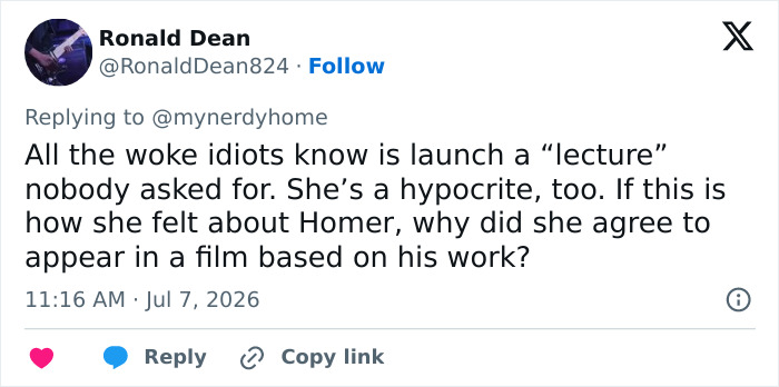 Screenshot of a tweet by Ronald Dean roasting Lupita Nyong'o for her 'woke' question about Homer's Odyssey.