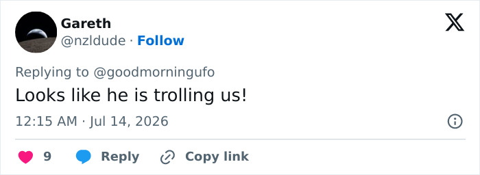Gareth's tweet regarding James Franco's alien video: Fans point out error, believing he is trolling them. Gareth's tweet regarding James Franco's alien video: Fans point out error, believing he is trolling them.