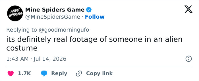 A Twitter post from Mine Spiders Game commenting on James Franco's alien reveal, suggesting it's an alien costume. A Twitter post from Mine Spiders Game commenting on James Franco's alien reveal, suggesting it's an alien costume.