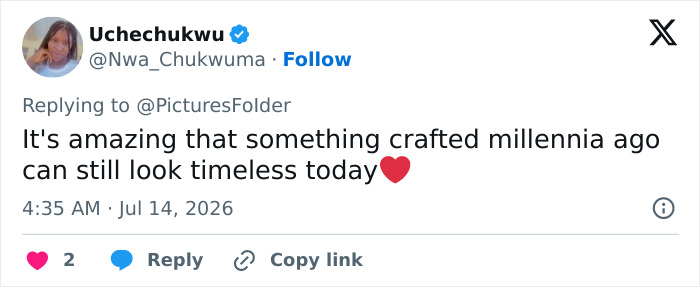 A tweet by Uchechukwu admiring the timeless look of Zendaya's 3000-year-old earrings. A tweet by Uchechukwu admiring the timeless look of Zendaya's 3000-year-old earrings.