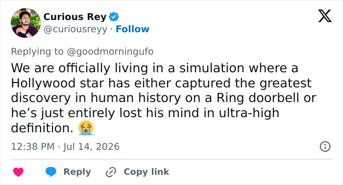 Fans point out error in James Franco's video, questioning if it's an alien reveal or a delusion. Fans point out error in James Franco's video, questioning if it's an alien reveal or a delusion.