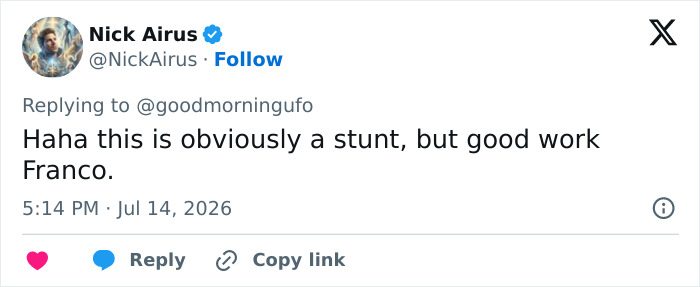 Fans point out error in James Franco's video, a tweet calling it an obvious stunt. Fans point out error in James Franco's video, a tweet calling it an obvious stunt.