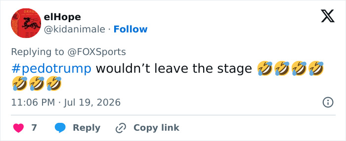 Twitter post about Donald Trump not leaving the stage at the FIFA World Cup Final in New York. Twitter post about Donald Trump not leaving the stage at the FIFA World Cup Final in New York.
