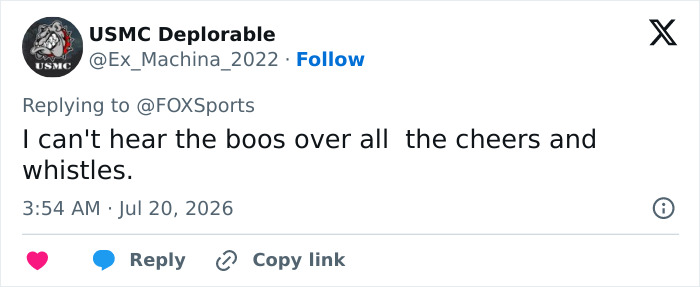 Twitter post about cheers and whistles at the FIFA World Cup Final, possibly for Donald Trump. Twitter post about cheers and whistles at the FIFA World Cup Final, possibly for Donald Trump.