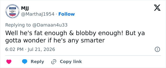 A tweet by MJJ speculating about the Donald Trump body double conspiracy theory. A tweet by MJJ speculating about the Donald Trump body double conspiracy theory.