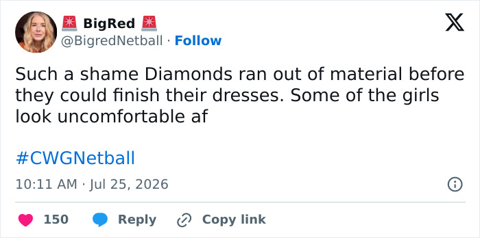 Screenshot of a netball fan's tweet about female athletes' wardrobe malfunction during the match.