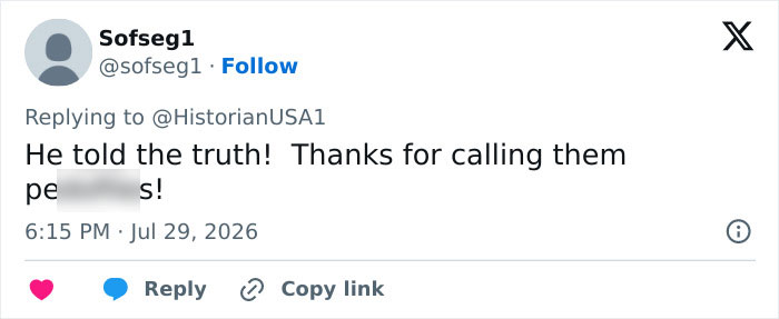 A social media user agrees with the father about appropriate clothes for little girls and his strong opinions. A social media user agrees with the father about appropriate clothes for little girls and his strong opinions.