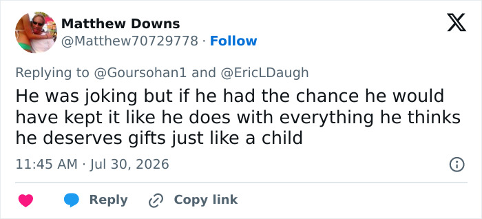 Screenshot of a tweet describing Kindergartener Trump's behavior as childish, desiring gifts he thinks he deserves. Screenshot of a tweet describing Kindergartener Trump's behavior as childish, desiring gifts he thinks he deserves.