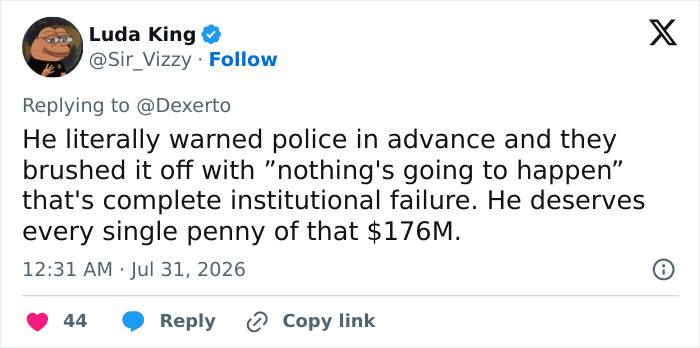 Tweet about a man paralyzed in a doxxing and swatting prank, mentioning police were warned beforehand. Tweet about a man paralyzed in a doxxing and swatting prank, mentioning police were warned beforehand.