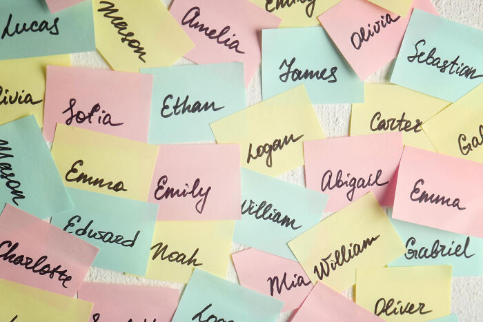 Colorful sticky notes with various names, symbolizing how products and items swap audiences.
