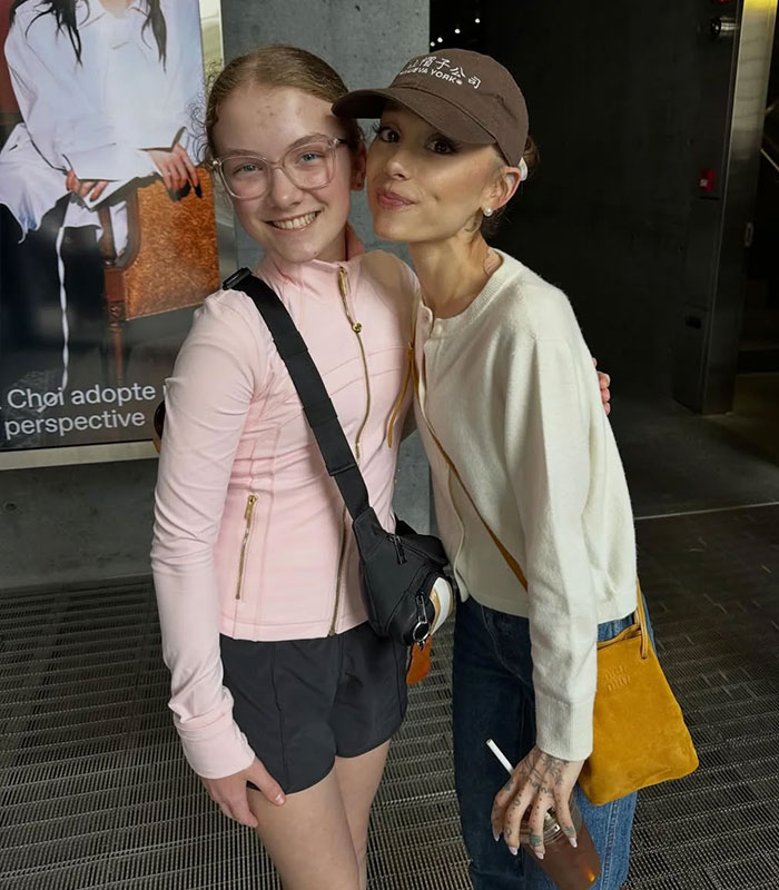 A heartwarming pic of Ariana Grande with a young fan sparks concern over her health as fans compare their looks.