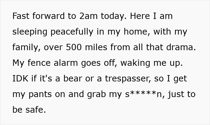 Screenshot of text describing the author's fence alarm going off at 2 AM, potentially the unannounced Aunt.