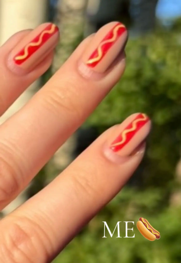 Woman Gets Engaged While Having Hot Dog Nails, Others Share Their Manicures To Make Her Feel Less Alone Woman Gets Engaged While Having Hot Dog Nails, Others Share Their Manicures To Make Her Feel Less Alone